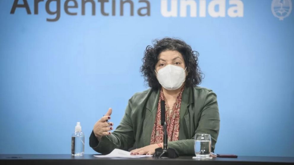 La ministra de Salud, Carla Vizzotti, se recupera favorablemente en el Sanatorio Otamendi.
