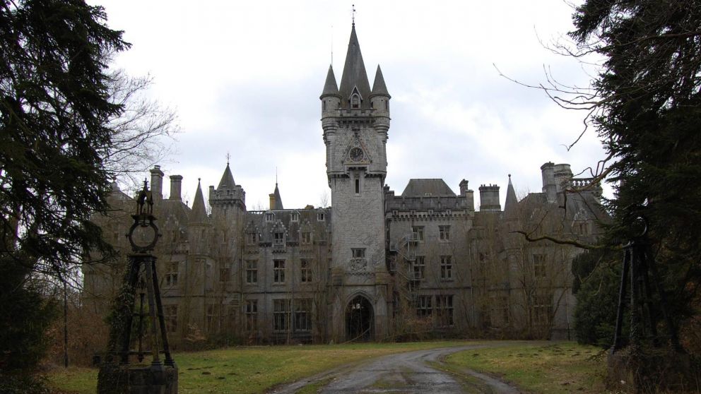 Enigmas en el Castillo Noisy.