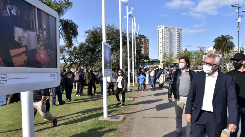 La exposición se realiza en la avenida Intendente Ubieto y podrá visitarse hasta el 14 de octubre.