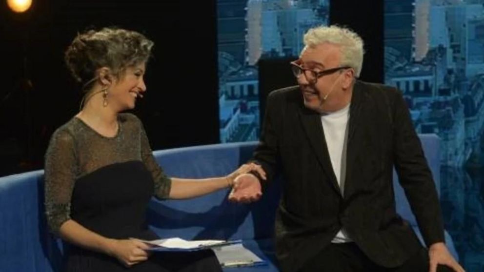 La primera emisión de "70", el ciclo conducido por Carla Conte y "Coco" Silly, se verá al aire esta noche.