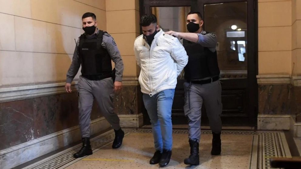 Juan José Navarro Cádiz fue condenado a 45 años de prisión por el doble crimen del diputado Olivares y su asesor (Télam).