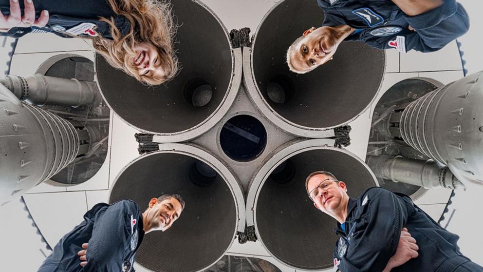 La misión Inspiration 4 es "el primer vuelo espacial humano totalmente civil del mundo en órbita".