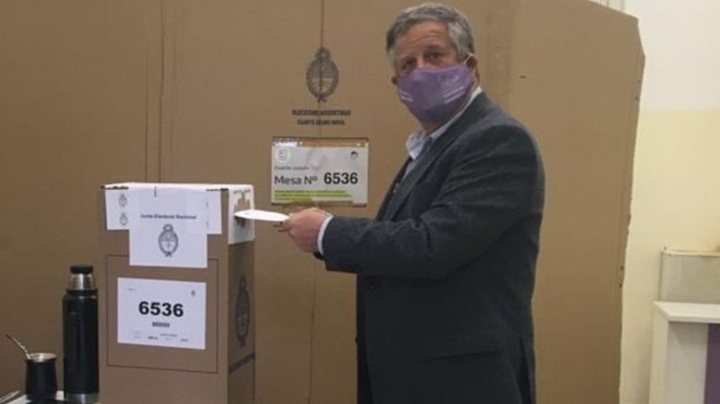 Adolfo Rubinstein votó en el barrio de Palermo (Twitter).