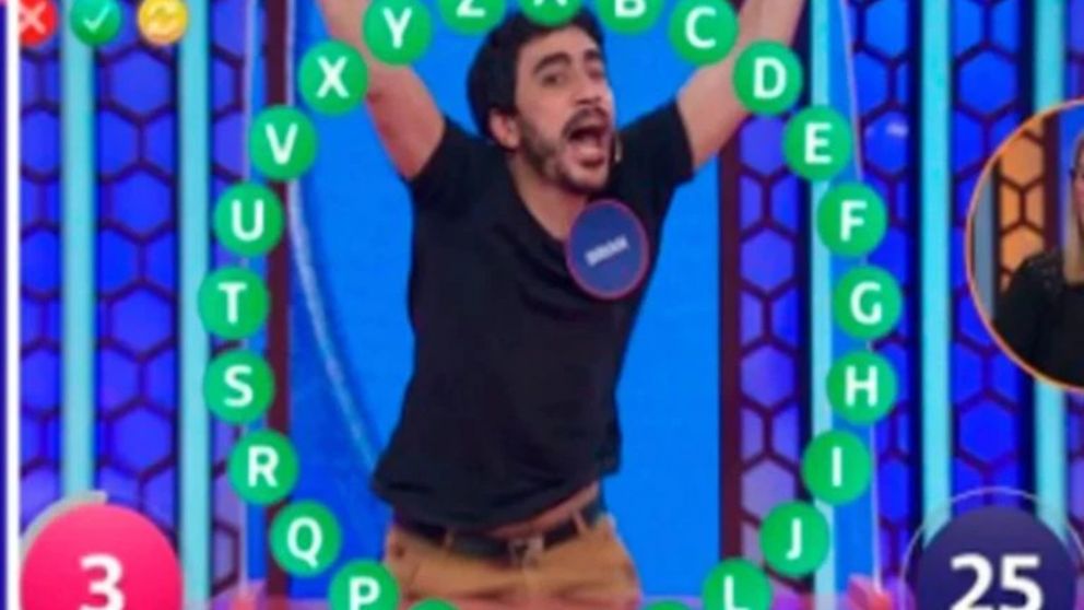 Brian Parkinson, el último ganador de Pasapalabra, ahora se dedica a hacer música.
