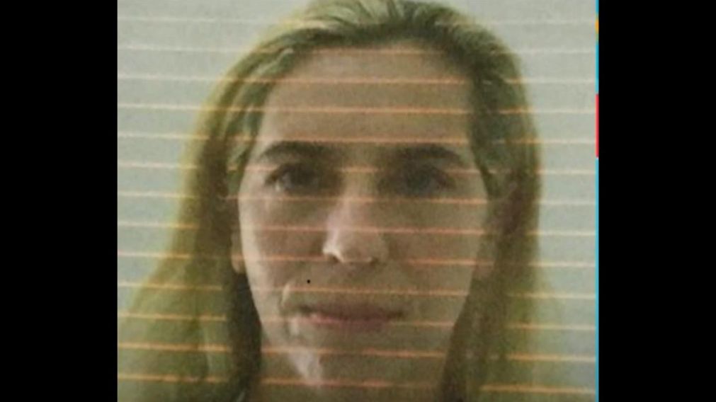 La abogada identificada como Natalia Celina Lipskier tiene una orden de captura internacional.