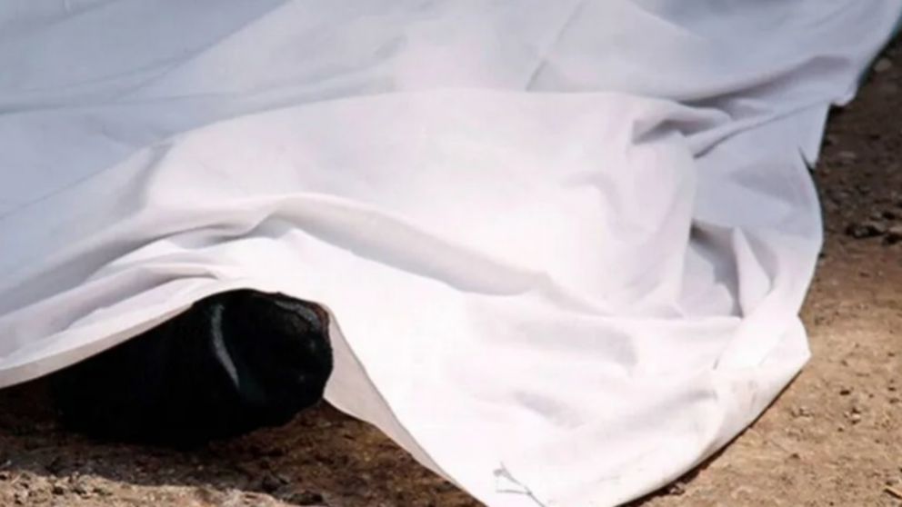 El cad�ver de la mujer fue encontrado en el interior de una vivienda.