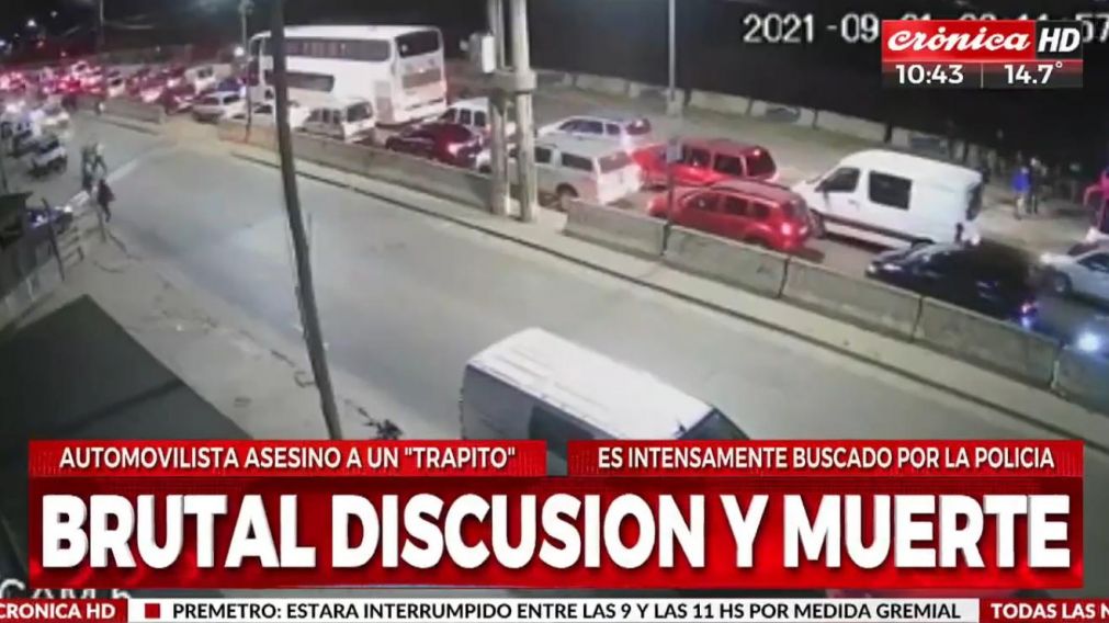 As� el automovilista atac� con un cuchillo a un trapito en La Salada (Cr�nica HD).
