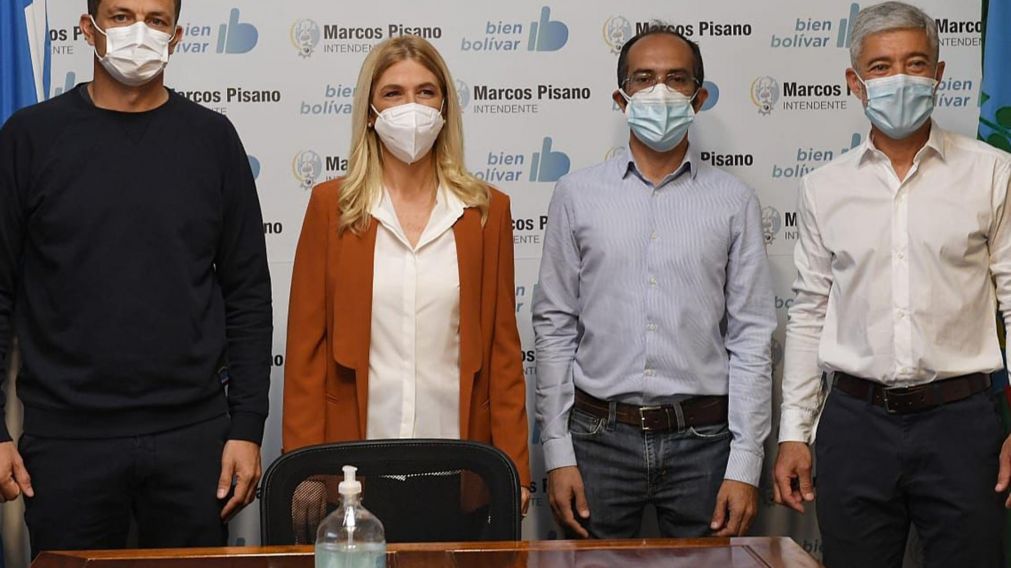 Verónica Magario: "Nos llena de esperanza el avance de la vacunación y cómo se traduce en mayor desarrollo económico".