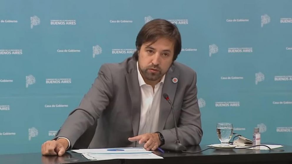 El momento en el que Nicolás Kreplak anunció el primer caso de transmisión comunitaria de la cepa Delta detectado en territorio bonaerense.