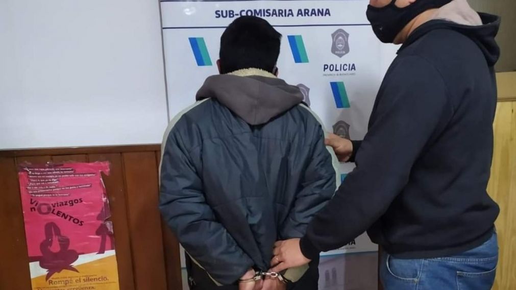 El sujeto está acusado de golpear, amenazar de muerte y de abusar sexualmente de su propia abuela.