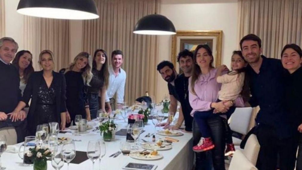 La denuncia por la reunión en la Quinta Presidencial está siendo tramitada por el juez Sebastian Casanello, en los Tribunales Federales porteños.