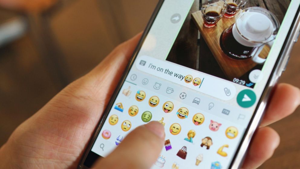 WhatsApp pasó de ser una herramienta complementaria a ser una central en las actividades como el trabajo o estudio.