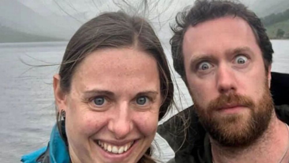 El matrimonio se dio cuenta que su vida corría peligro cuando observaron la fotografía.
