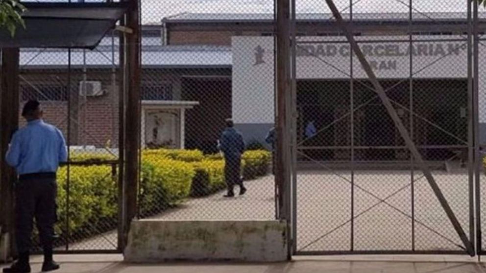 El hombre de 45 a�os fue condenado a 15 a�os de prisi�n por haber abusado de su hija menor de edad .