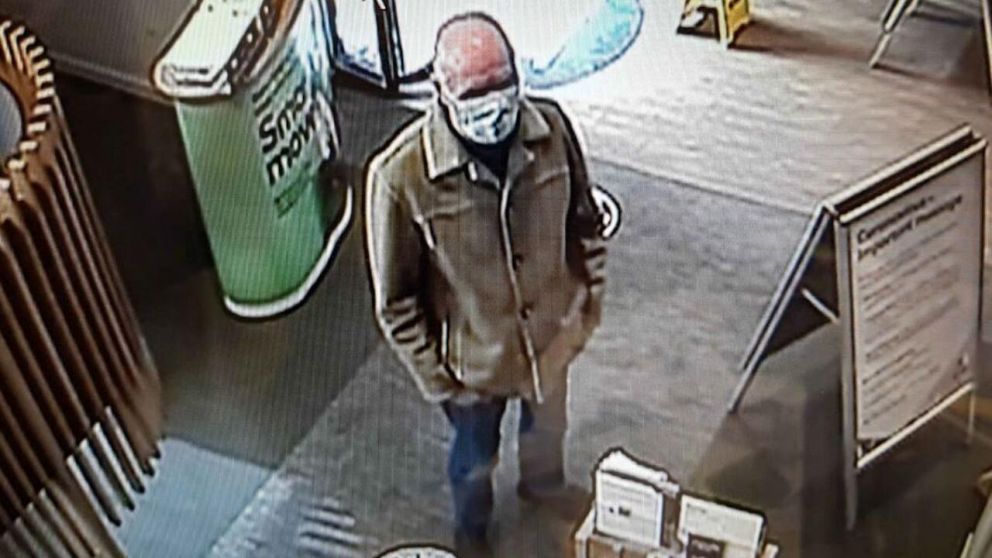 El acusado fue identificado gracias a la c�mara de seguridad de los bancos.