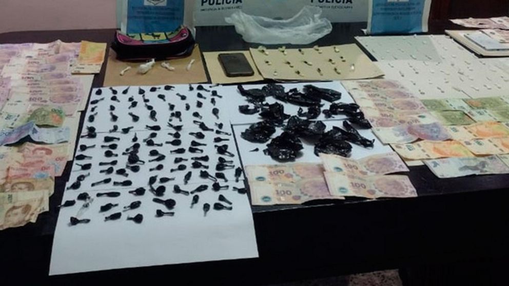 Los elementos secuestrados en el marco del allanamiento.