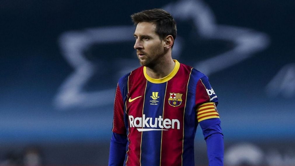Lionel Messi le dice adi�s al club que lo vio crecer.