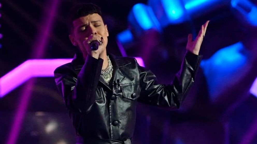 Santiago Borda, de 19 a�os, es integrante del equipo de Lali en La Voz Argentina.