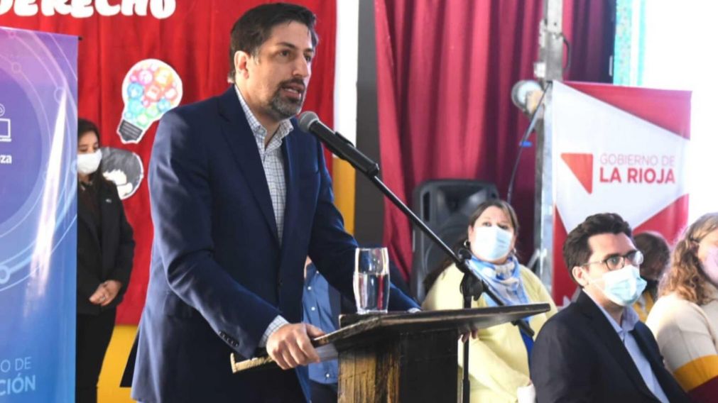 El ministro de Educación, Nicolás Trotta, habló sobre el accionar de los gobiernos de CABA y Mendoza (Gentileza @trottanico/Twitter).