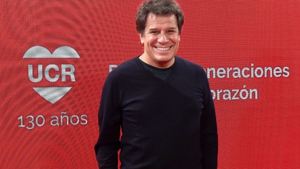 Manes buscó despegarse de los principales líderes de Juntos por el Cambio.