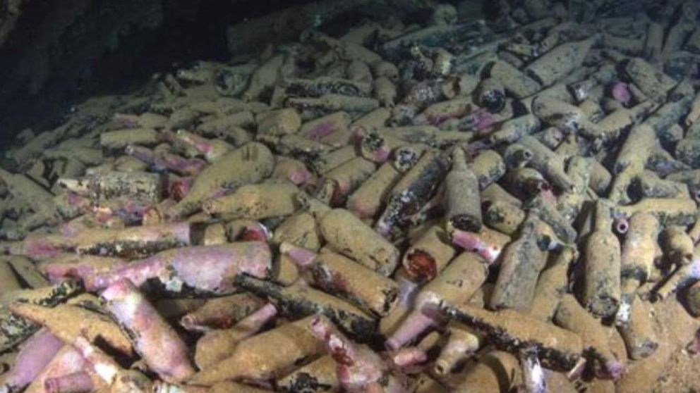 Increíble hallazgo: encontraron cientos de botellas de cervezas en un barco que se hundió hace 120 años (Foto BBC).