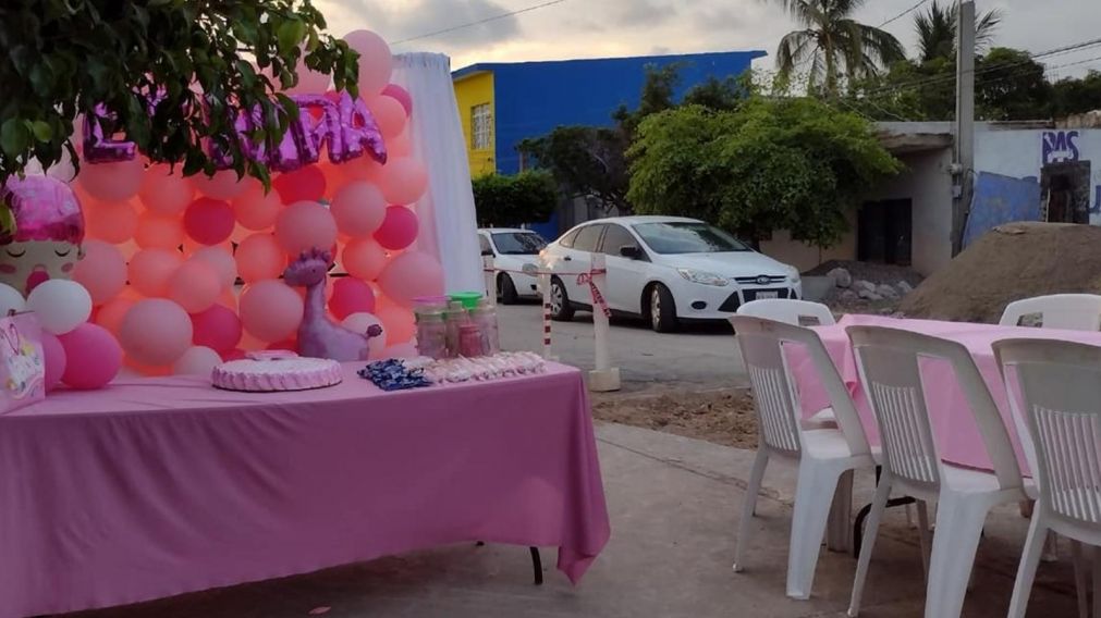Compr� todo para el baby shower de su beb� pero ninguno de sus invitados fue.