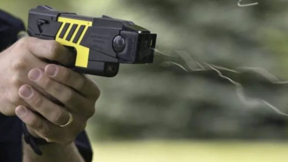 Las pistolas Taser nuevamente en debate