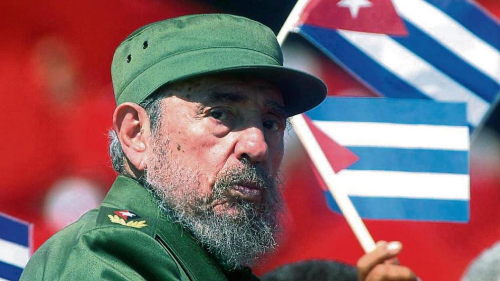 Fidel Castro recogió voces a favor y en contra.