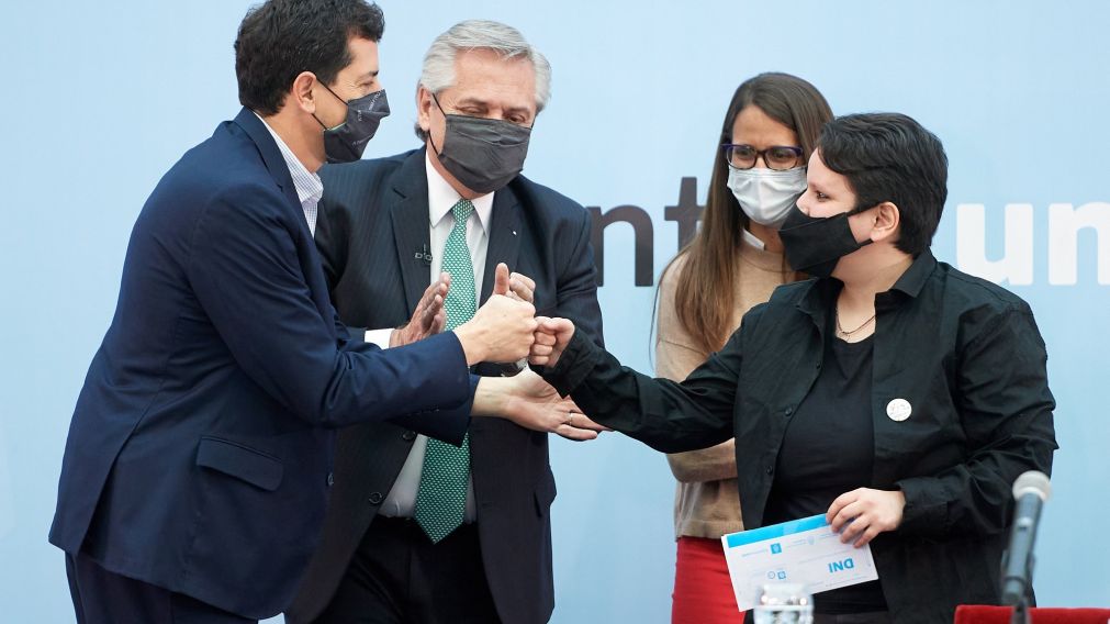El Renaper adaptar� nomenclaturas de los DNI y de los Pasaportes.