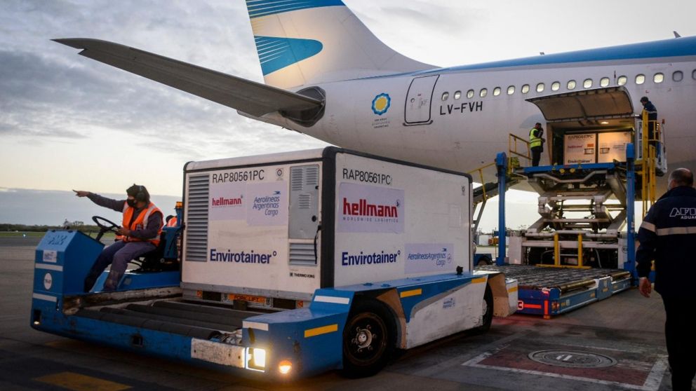 Aerolíneas Argentinas trajo al país 25.116.375 vacunas en un total de 37 vuelos realizados (Gentileza @ceriani_pablo/Twitter).