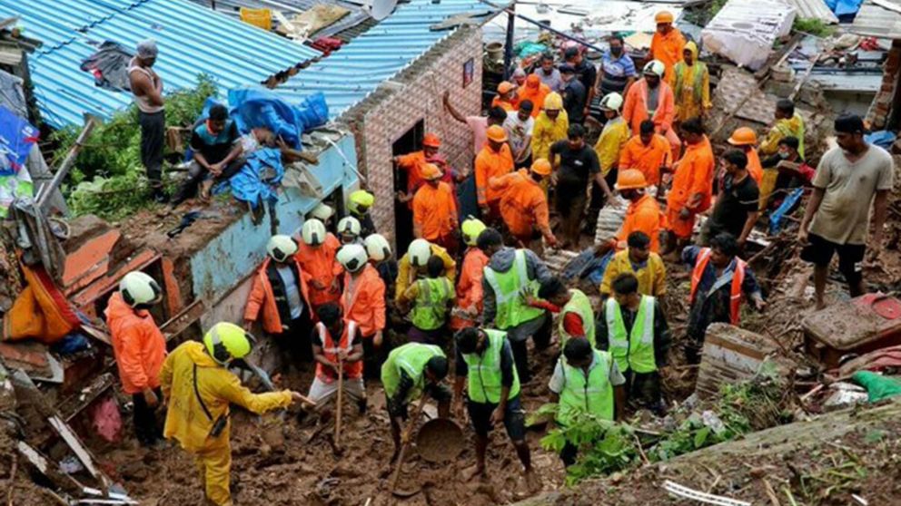 Al menos 34 muertos en India por las lluvias del monzón.