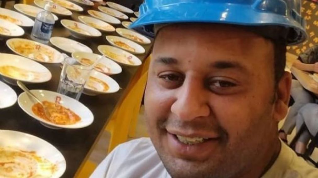 El restaurante lo contactó luego del escándalo y le ofreció aún mas comida como compensación.