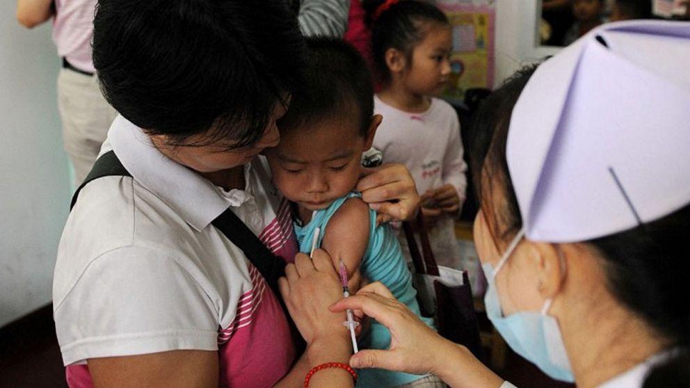 Covid: revelaron que unos 23 millones de niños y niñas no recibieron las vacunas básicas a causa de la pandemia (imagen ilustrativa).