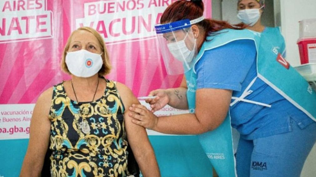 Desde ma�ana habr� aplicaci�n de vacuna libre en estaciones de trenes bonaerenses.