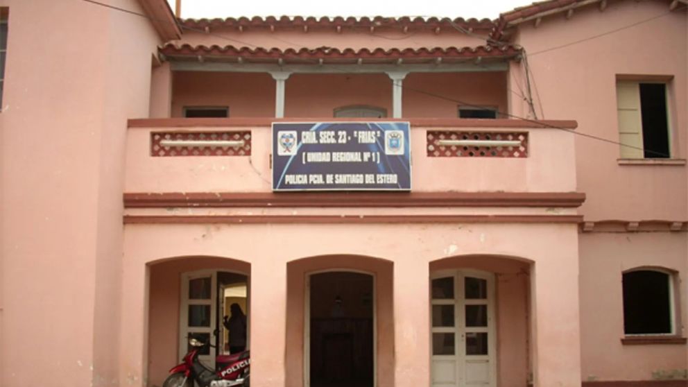 Una mamá denunció a una profesora de golpear a su hijo en clase.