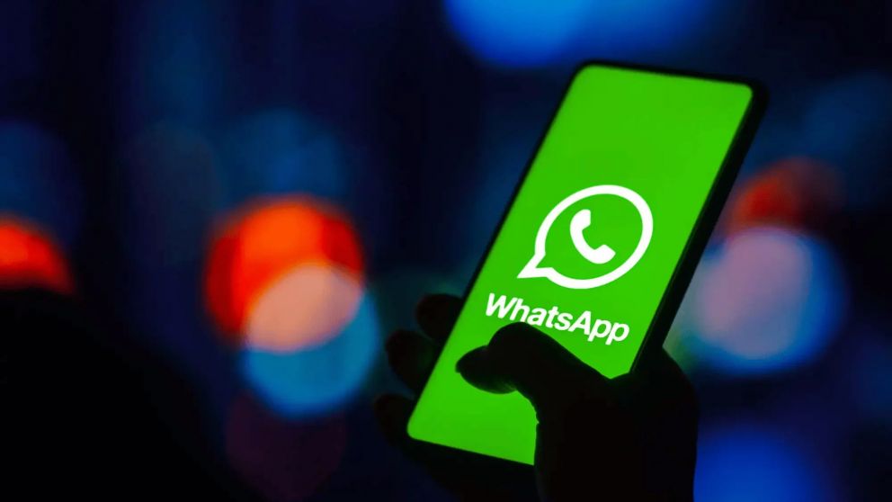 La nueva actualización de WhatsApp que te permite escanaear docuemntos y enviarlos como PDF.