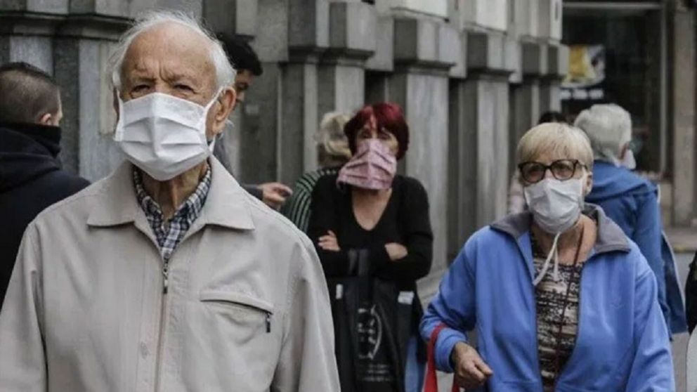 En las próximas horas, el Gobierno del presidente Alberto Fernández definirá de cuánto será el bono extraordinario que cobrarán los jubilados y pensionados.