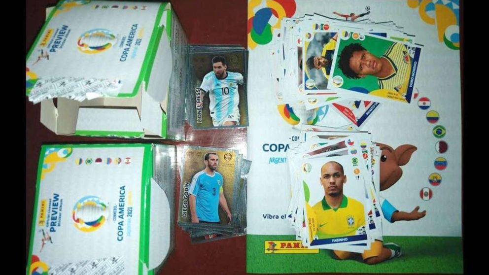 El álbum y las figuritas que robó el chico de un kiosco de Turdera (Gentileza Diario UNO).