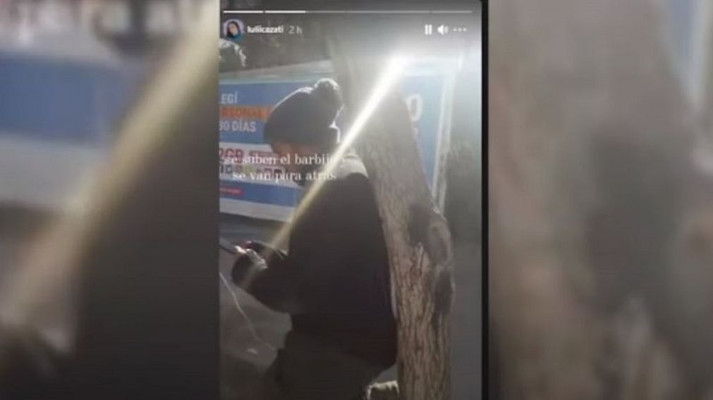 La adolescente tiene 17 años y se animó a filmar a quienes le gritaban en la calle.