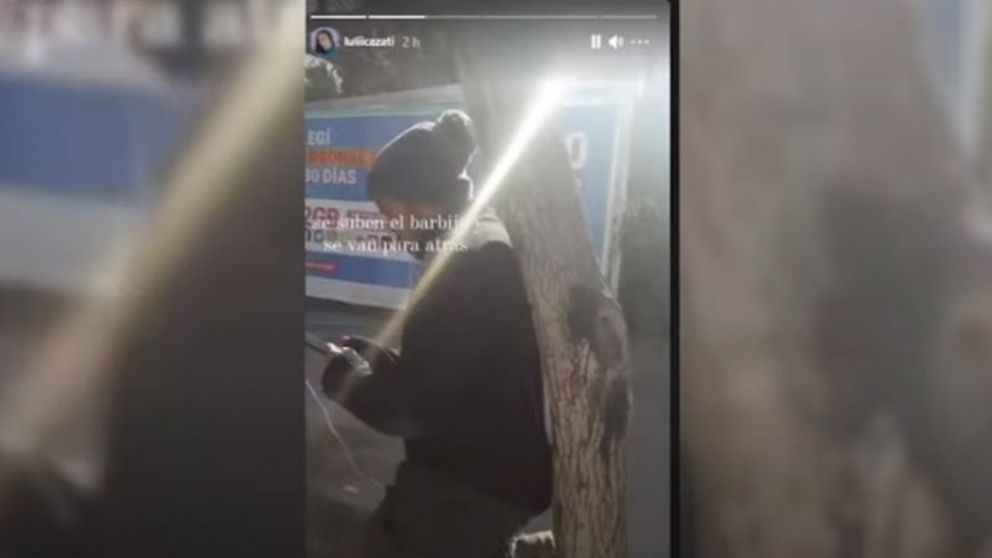 La adolescente tiene 17 años y se animó a filmar a quienes le gritaban en la calle.