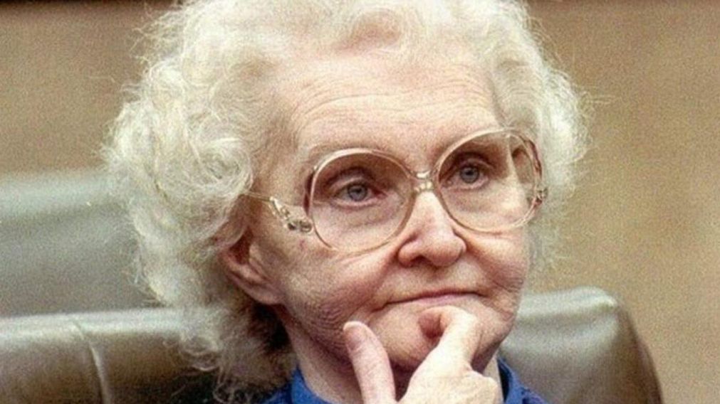 Dorothea Puente le sacaba el dinero a los ancianos y los enterraba en su jard�n (Archivo).