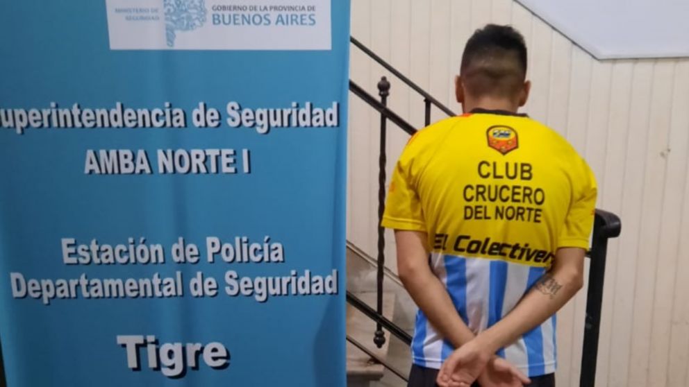 Este es el individuo que fue apresado por agredir a disparos a su ex pareja.