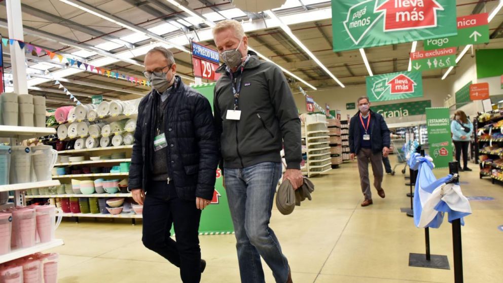 Diego Valenzuela y De Narváez juntos en Tres de Febrero por inversión y empleo local.