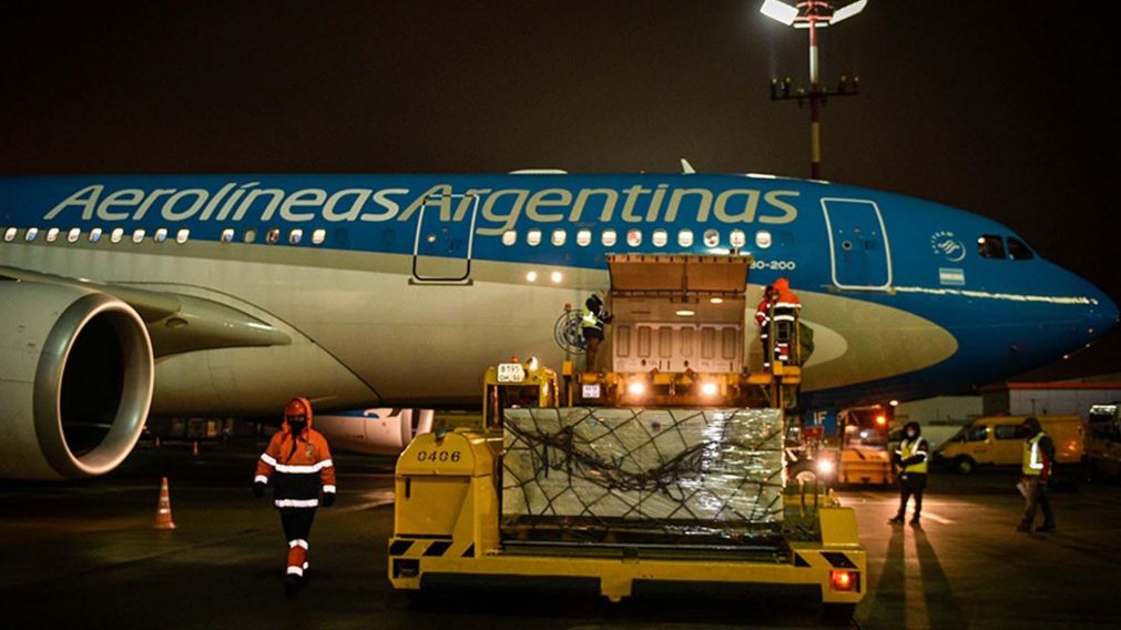 Llega en las próximas horas otro avión de Aerolíneas Argentinas con vacunas Sputnik V.