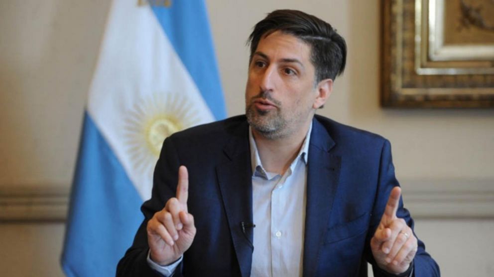 Nicolás Trotta apuntó contra el Gobierno porteño y le exigió "garantizar la calefacción" en las aulas (Telam).