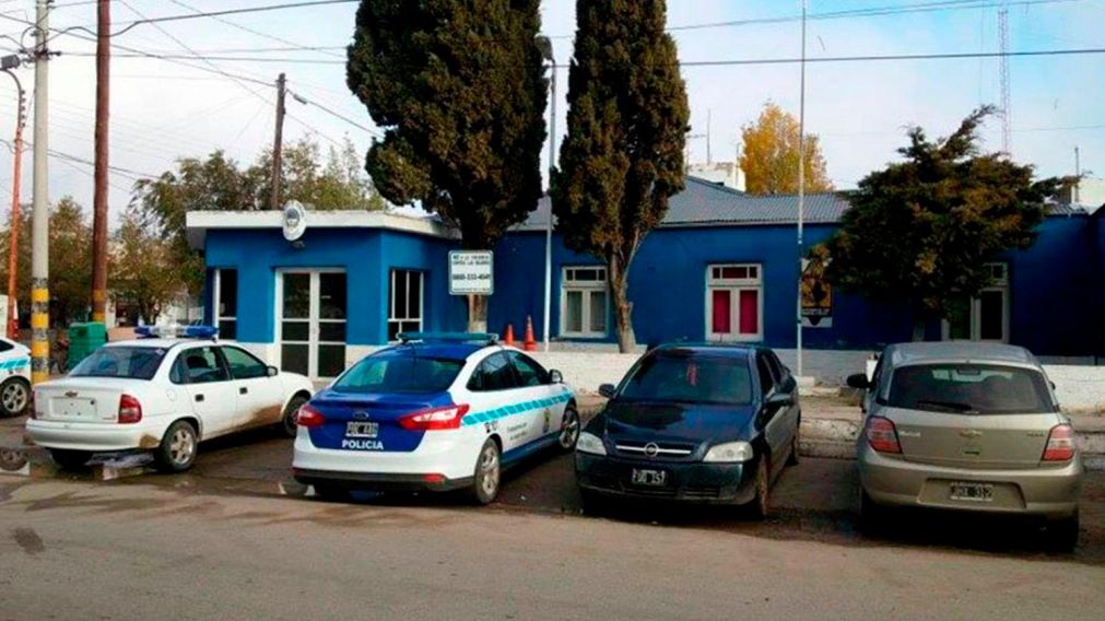 El acusado por abusar de una adolescente de 13 años continuará detenido en Las Heras, Santa Cruz.