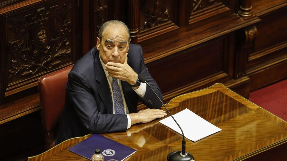 "Siempre se amparan en los fueros para no enfrentar a la Justicia, pero Espert hizo todo lo contrario", destac� Francos.