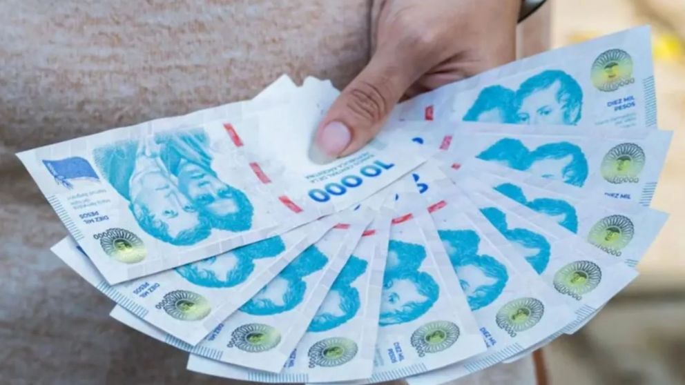 Cuánto hay que invertir hoy en distintos bancos para ganar $220.000 en 30 días con un plazo fijo (Imagen ilustrativa).