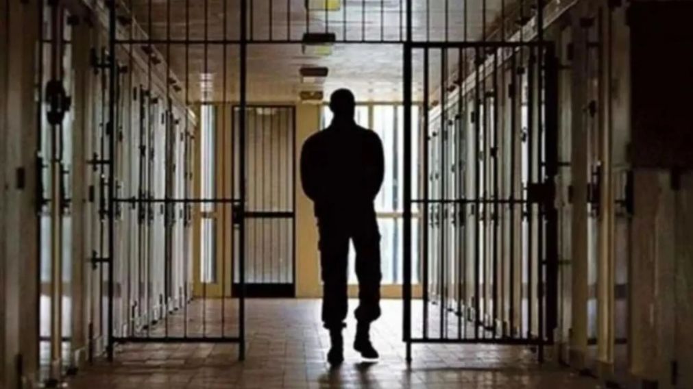 El hecho aconteció en un establecimiento penitenciario.
