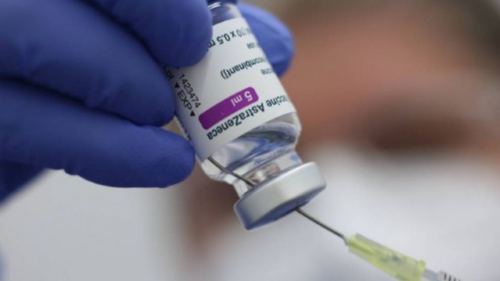 La Argentina continuará con la aplicación de la vacuna, sin restringir por sexo o edad.